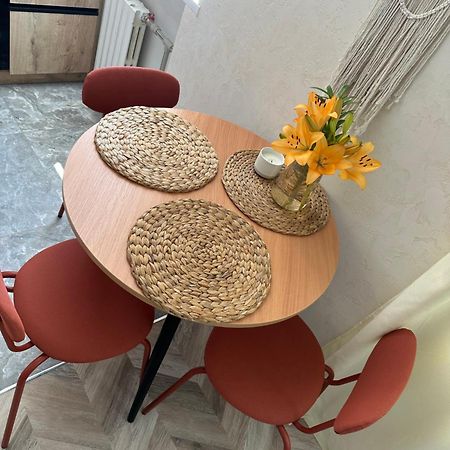 Terracotta Apartment Кременчук Екстериор снимка